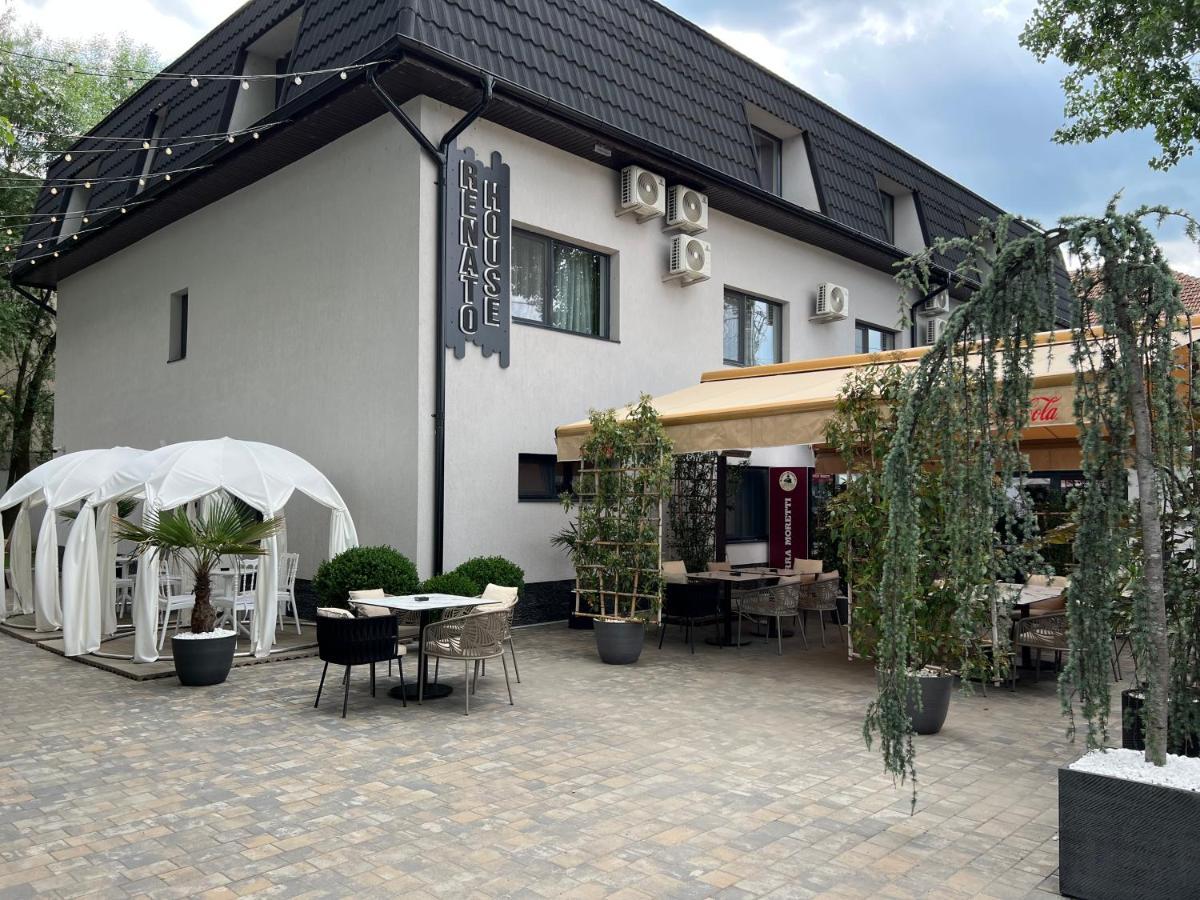 Renato House Hotell Târgu Jiu Eksteriør bilde